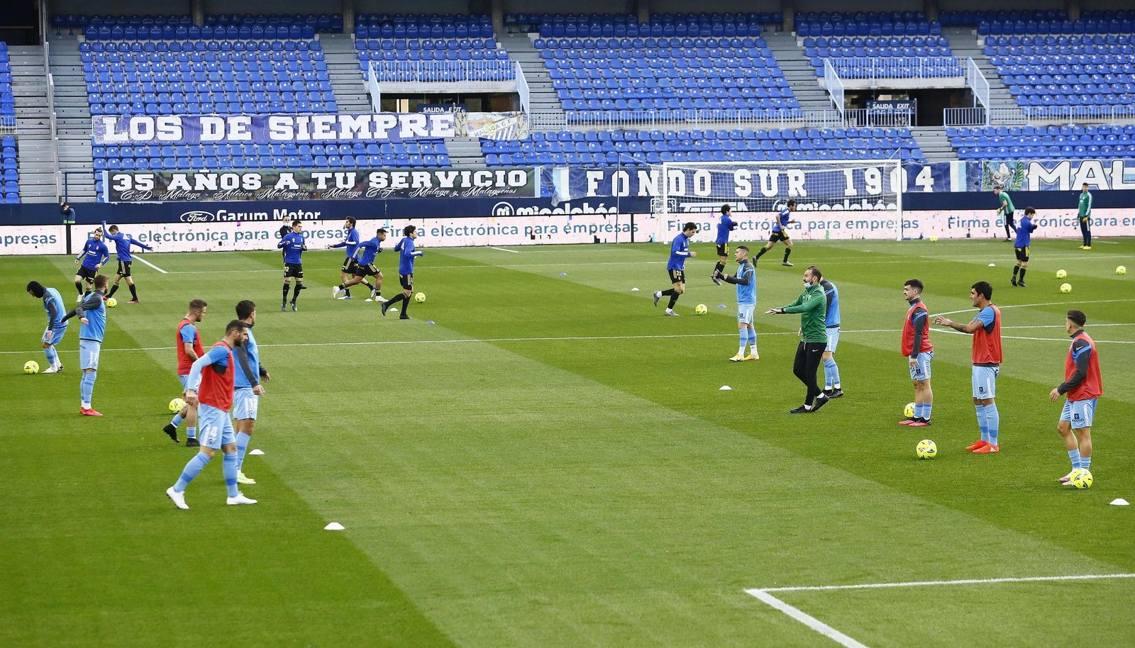 El Málaga CF-Real Oviedo, en fotos