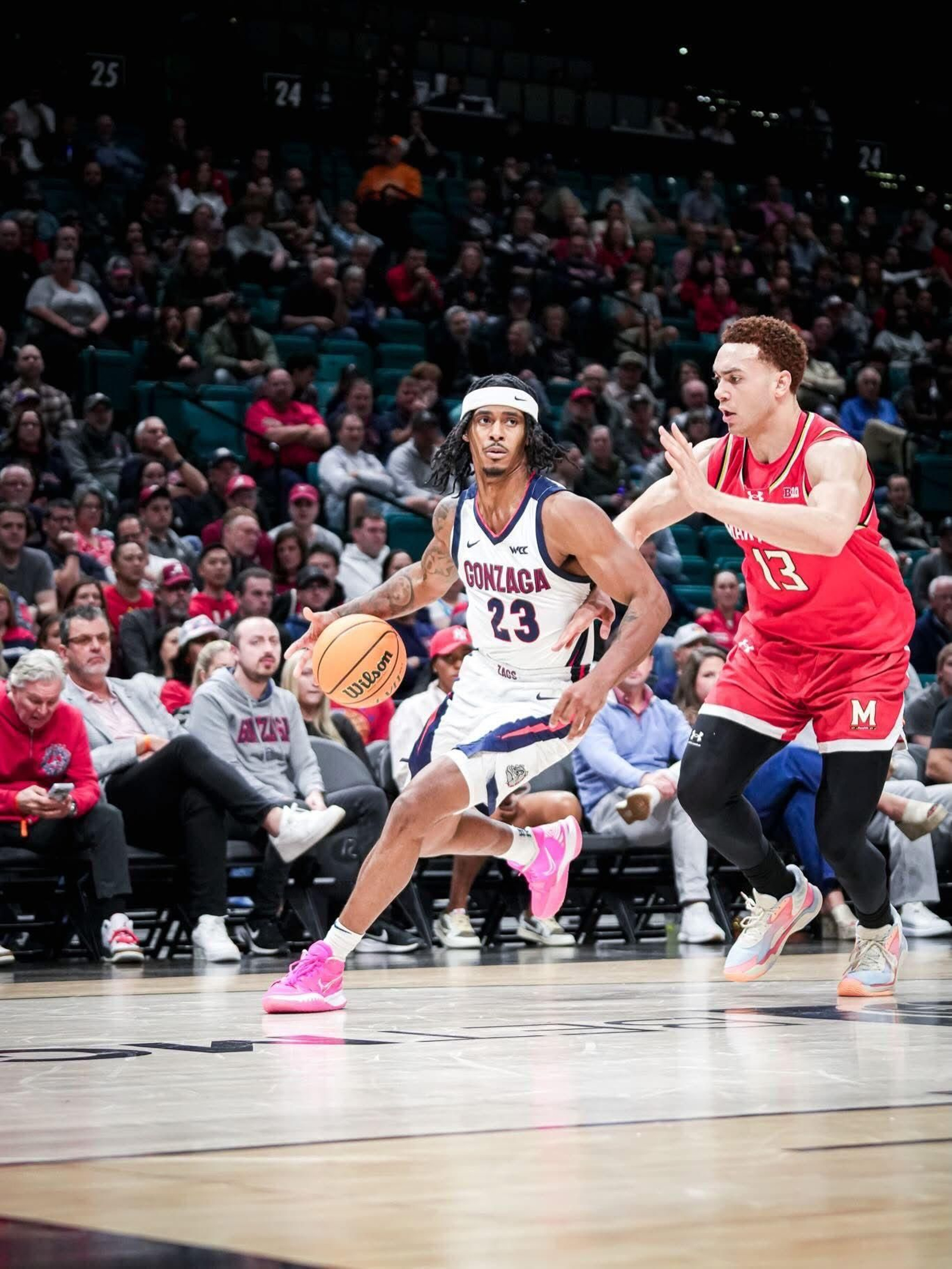 NCAA: Mario Saint-Supéry se impone a Guillermo del Pino