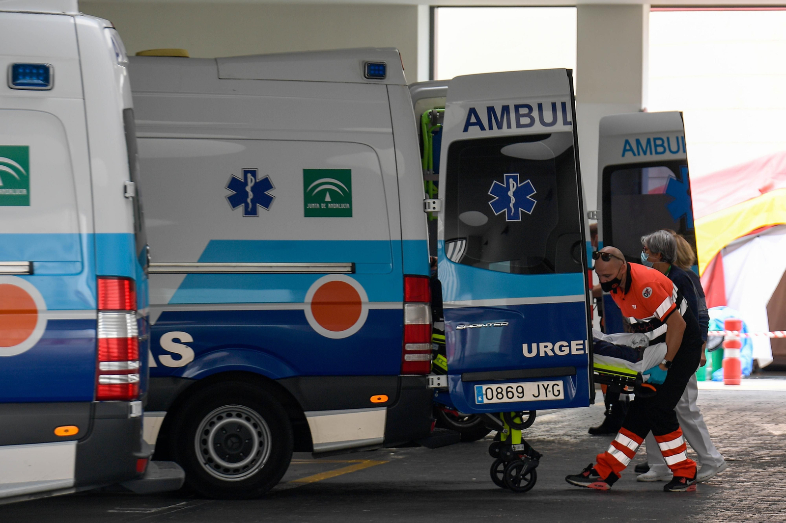 Granada, en estado crítico por el coronavirus, pulveriza el techo de contagios con 1.316 positivos en un día