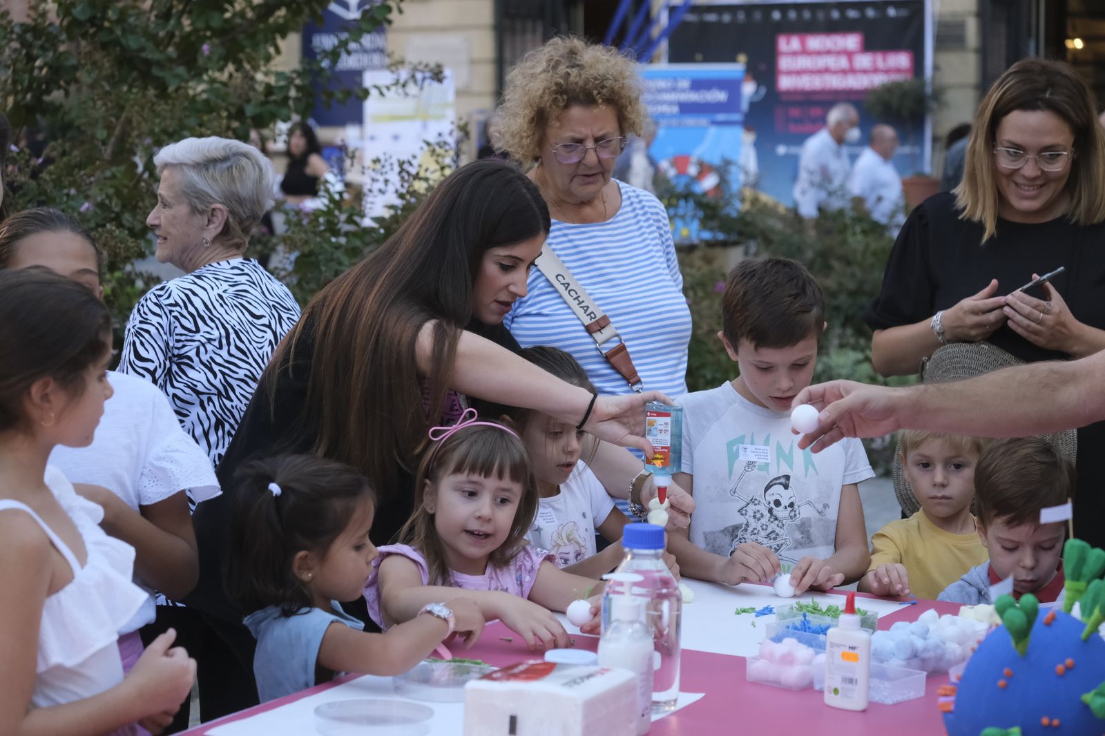 La celebración de la Feria de los Ingenios de Córdoba, en fotografías