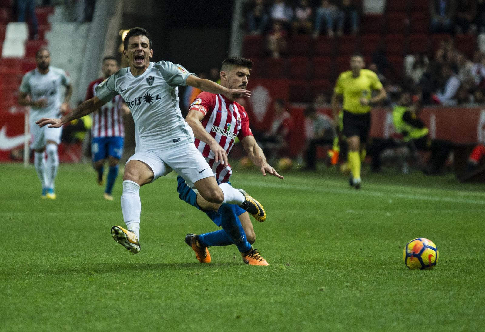 Las imágenes del Sporting-Almería