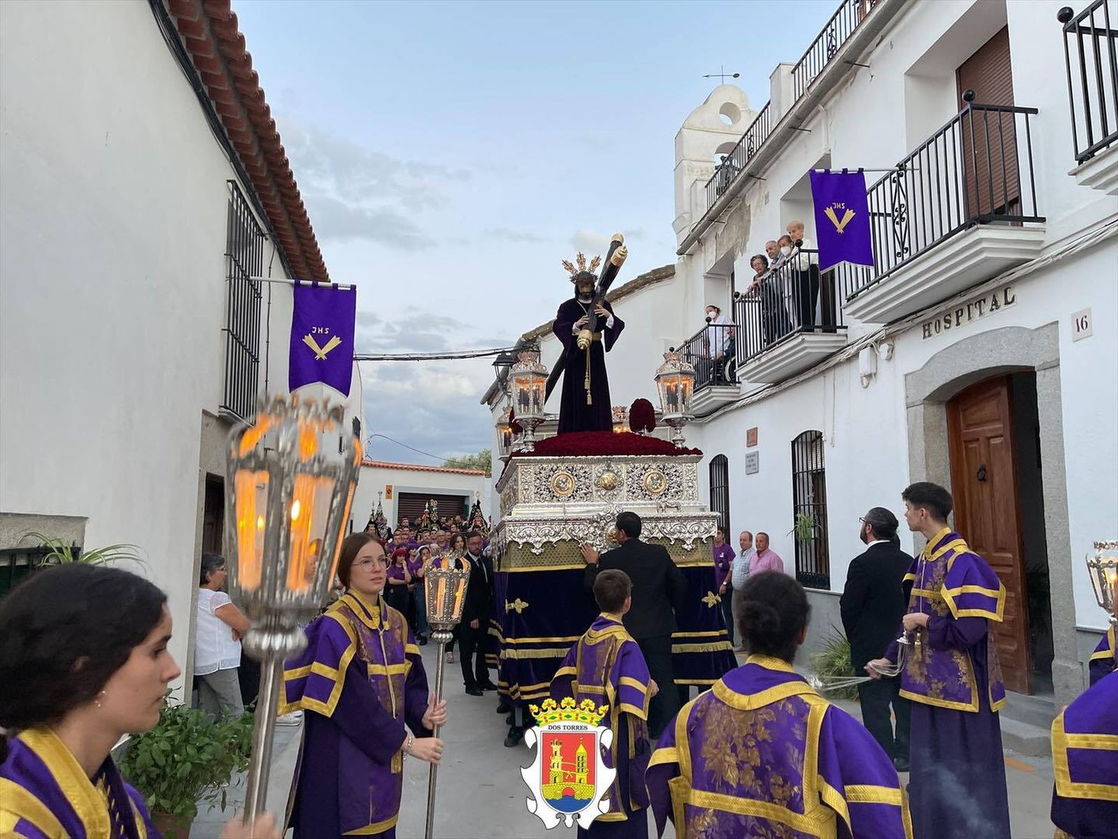 Dos Torres: La procesión especial por los 250 años de la Hermandad de Jesús Nazareno, en imágenes