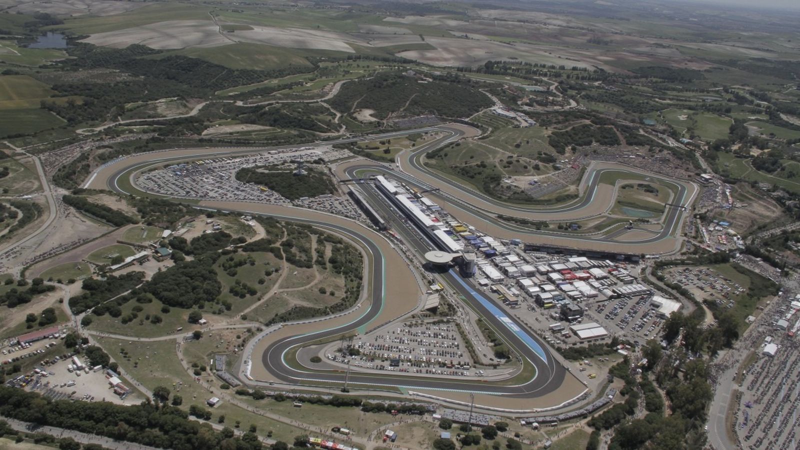 Vista áerea del Circuito de Jerez, junto al que se ubicará la planta solar Montecastillo.