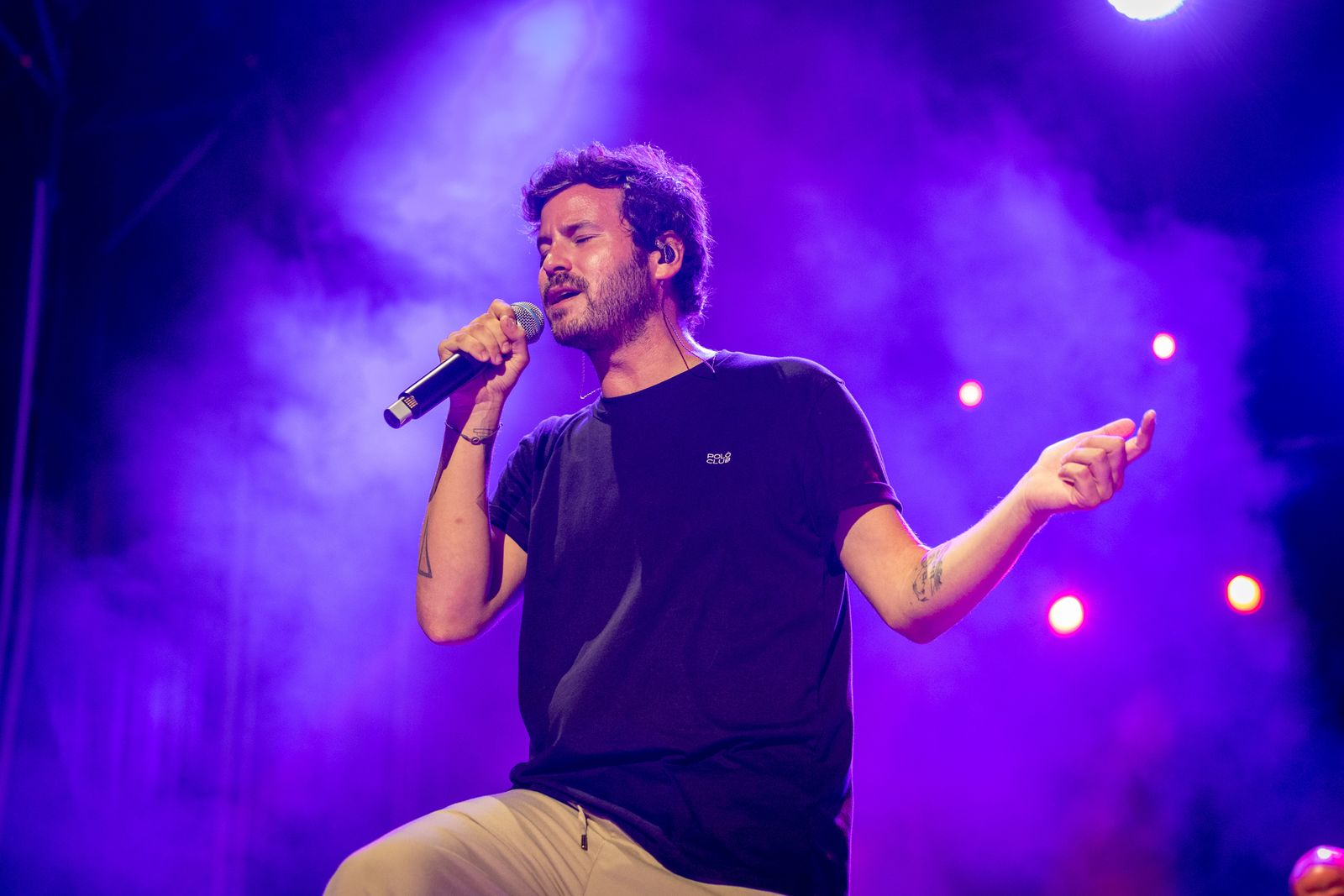 Búscate en el concierto de Taburete en el Concert Music de Chiclana