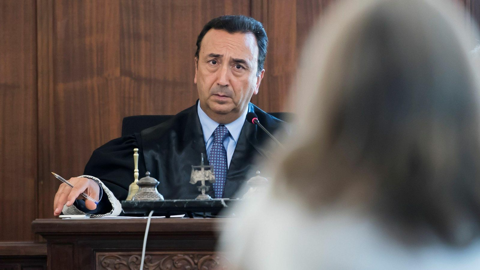 El ponente de los ERE, el magistrado Juan Antonio Calle Peña, en una de las sesiones del juicio.