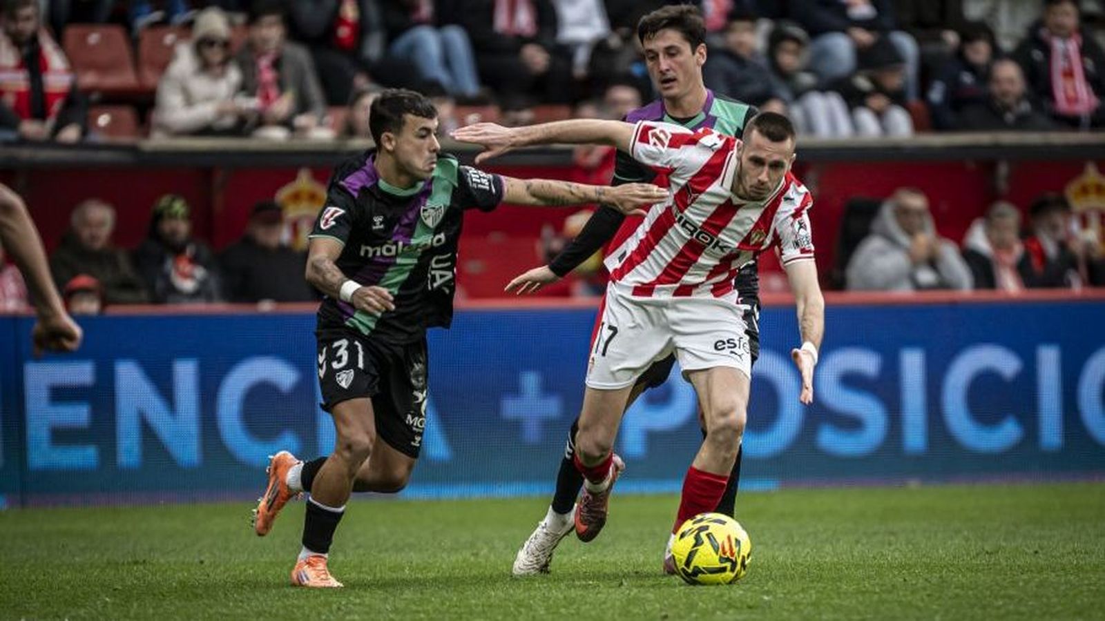 Rafita, ante el Sporting