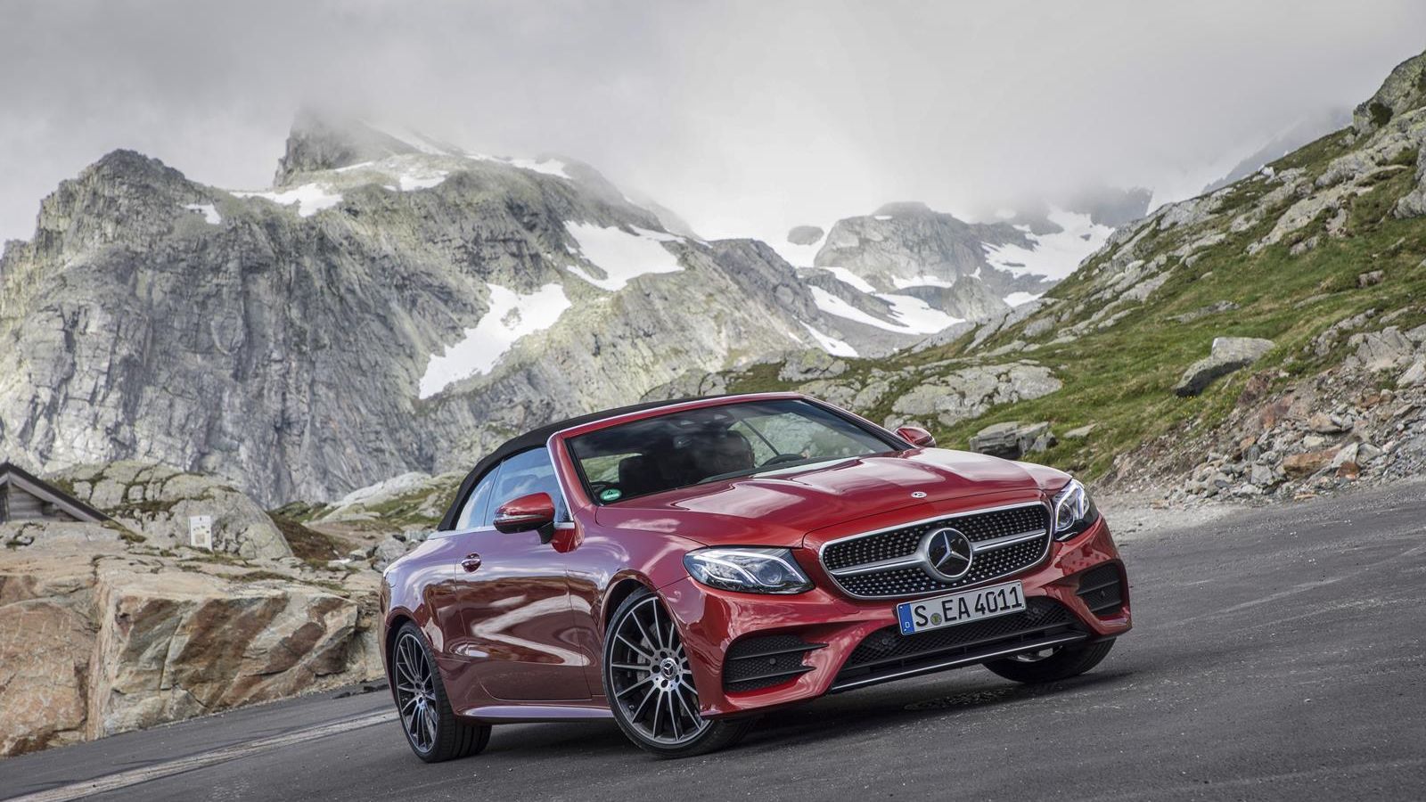 Destaca también por su buen comportamiento y tecnología.