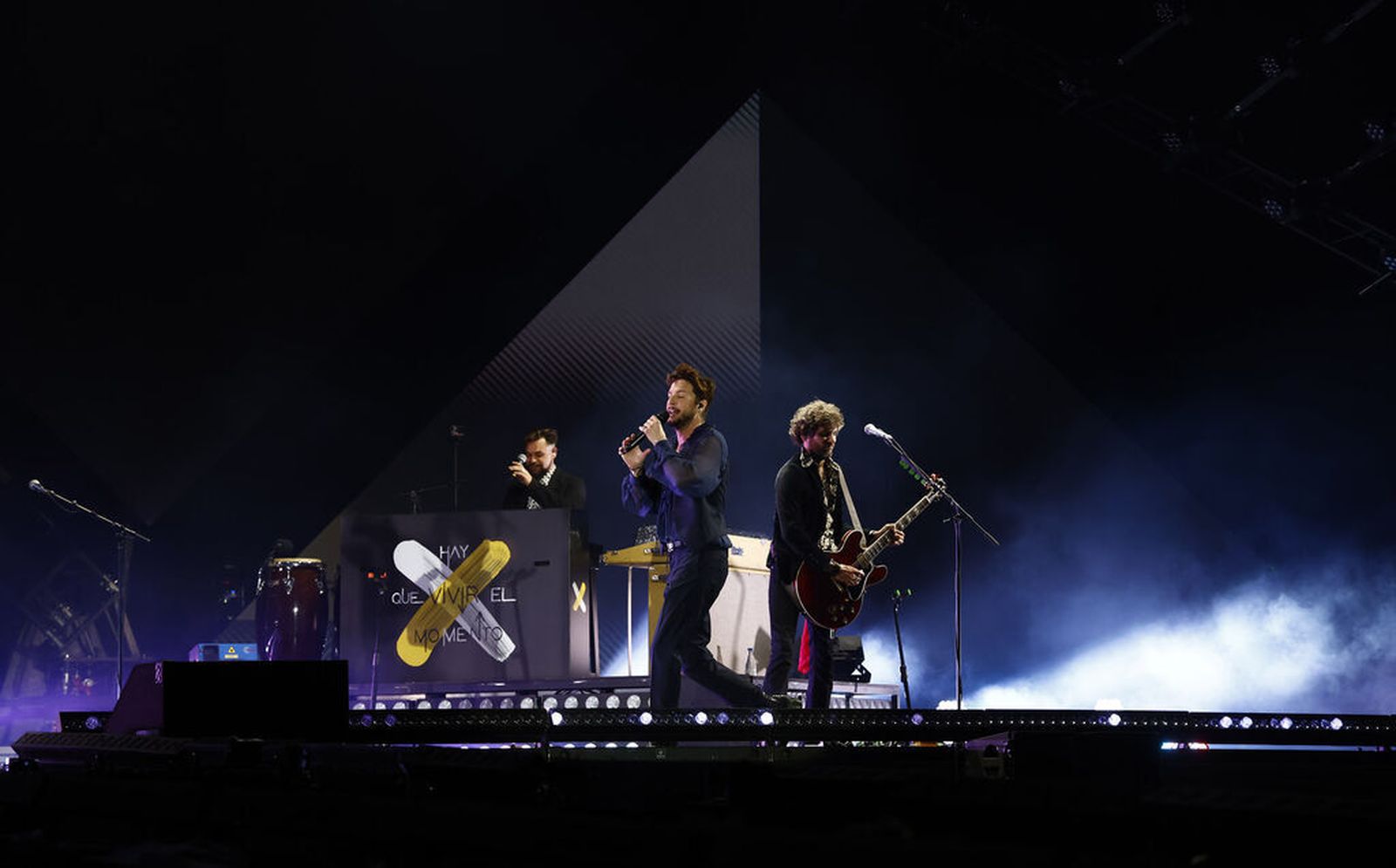 El histórico concierto de Manuel Carrasco en Sevilla, en imágenes