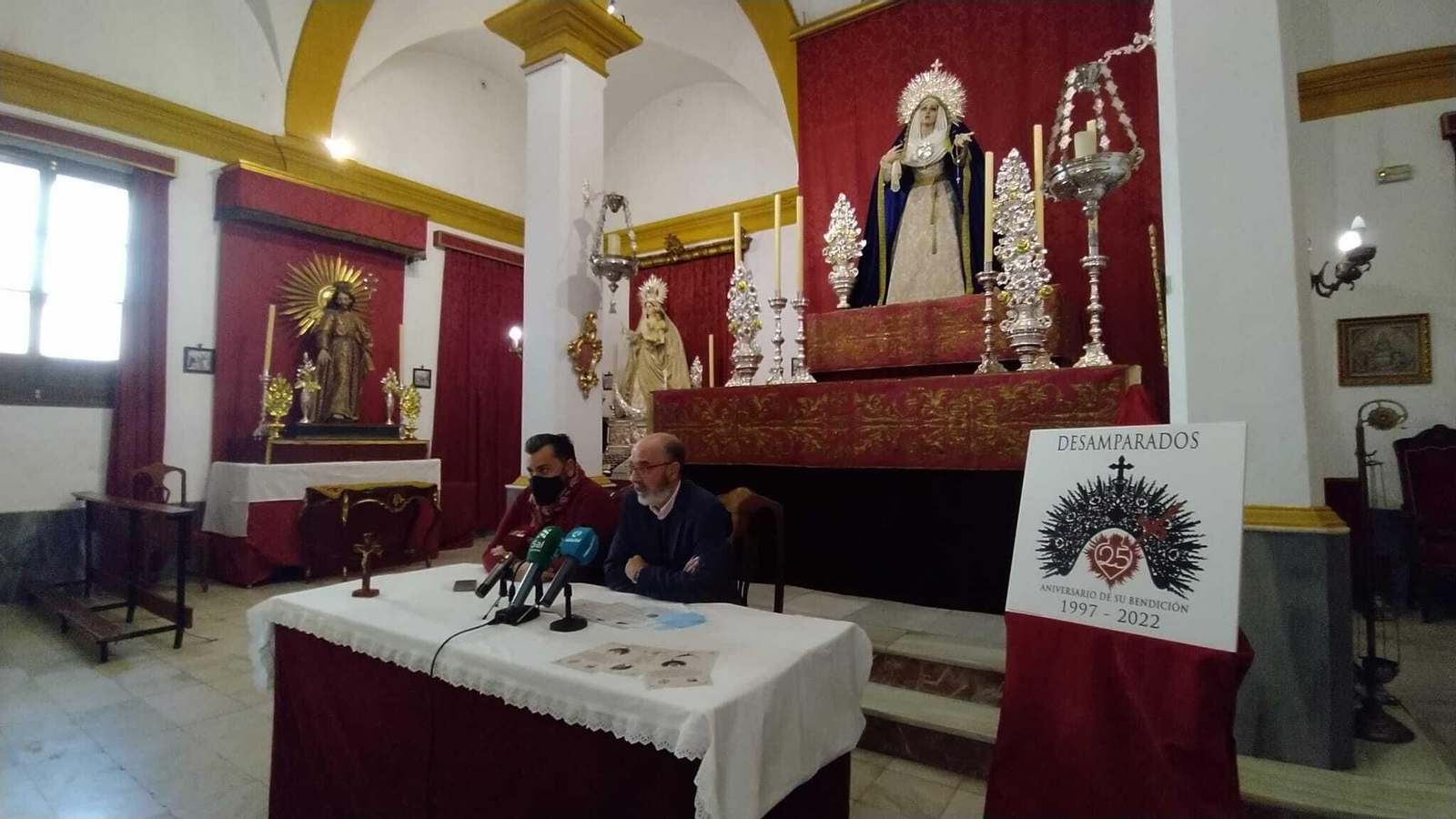 Presentación del logo y de los actos del 25 aniversario de la bendición de la imagen de María Santísima de los Desamparados.