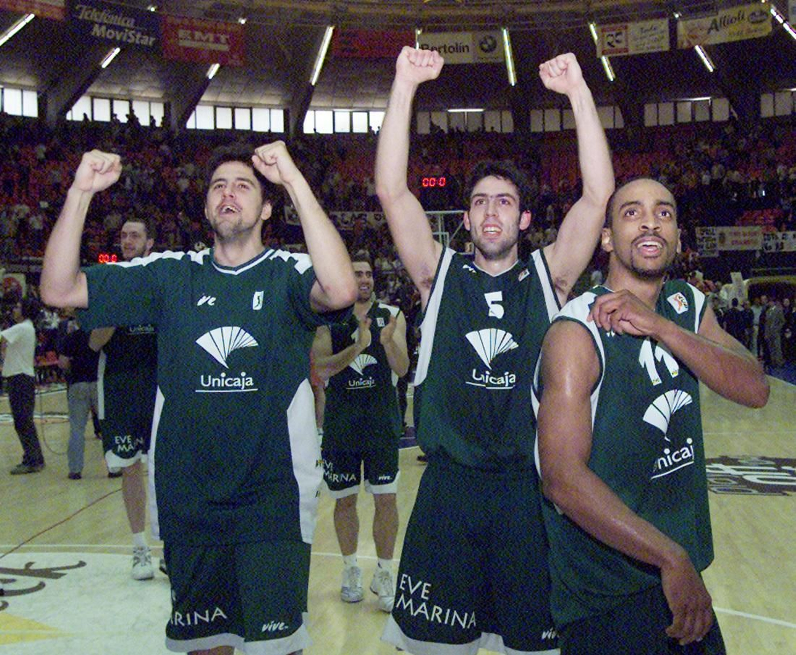 Louis Bullock, con Germán Gabriel y Berni Rodríguez.