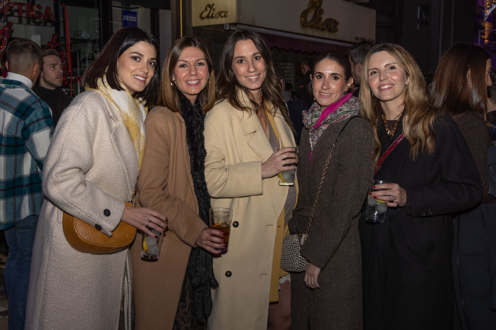 Concierto extraordinario a pie de calle: Paco Martínez