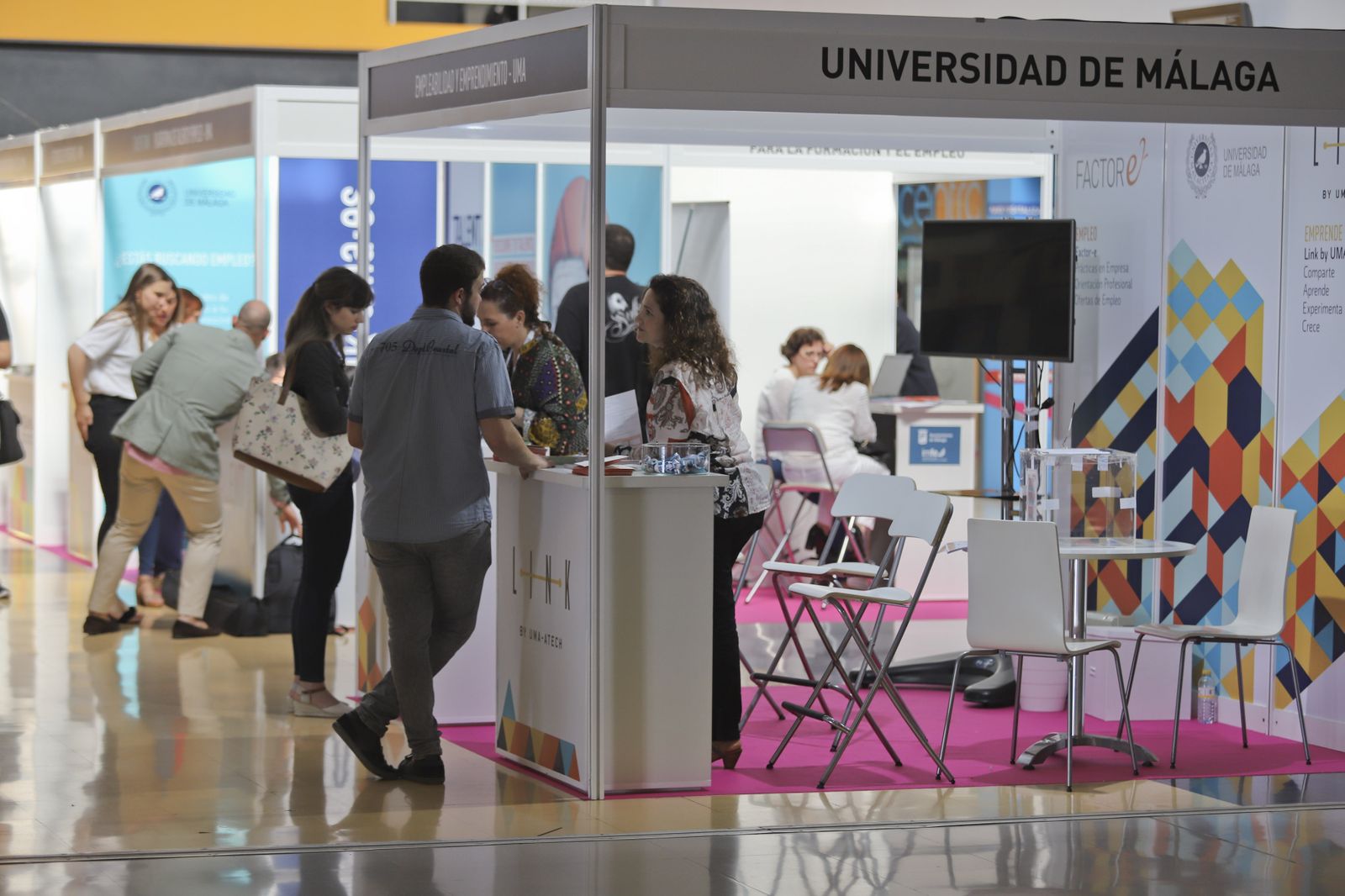 La imágenes de la V Feria de Empleo de la UMA