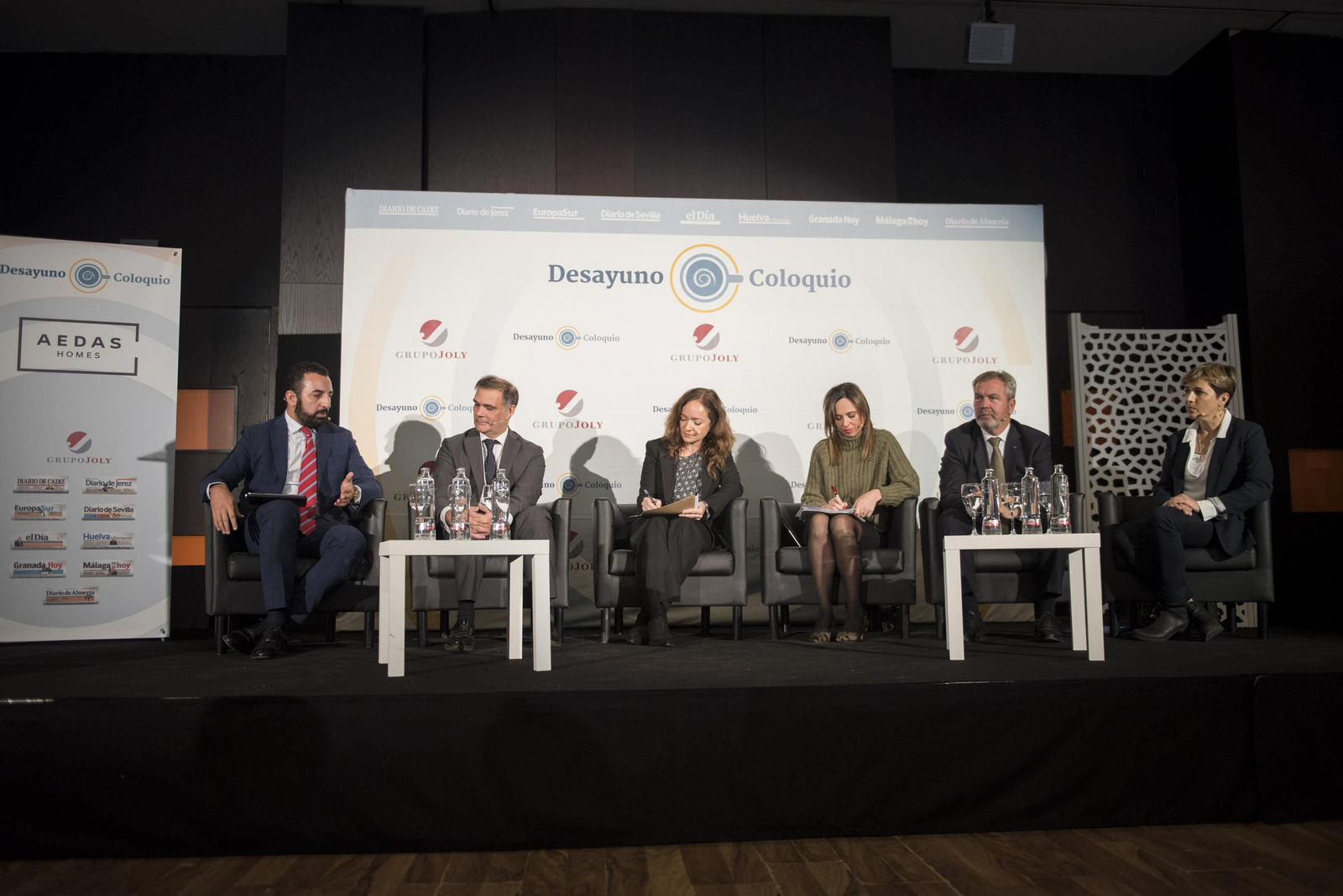 Las imágenes del Desayuno-Coloquio 'Granada, motor económico de Andalucía'