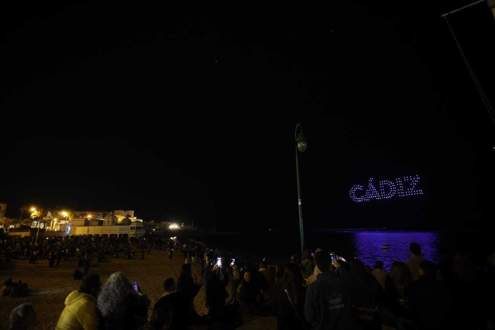 Las imágenes de la quema de la Bruja Piti y espectáculo de luz y sonido