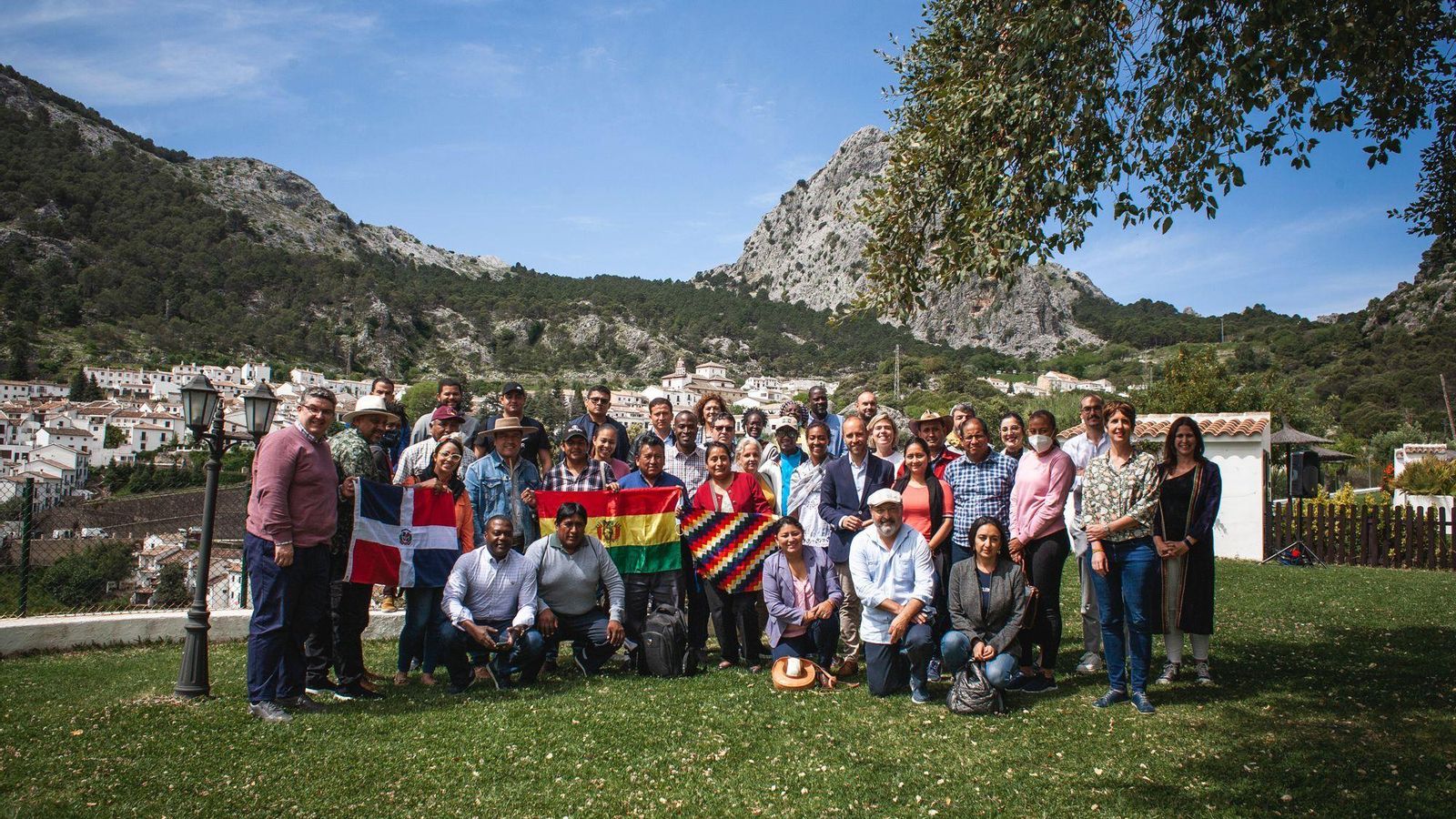 Los regidores con miembros de la Mancomunidad, en la jornada de trabajo.