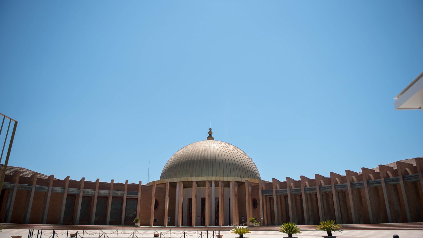El primitivo edificio de Fibes