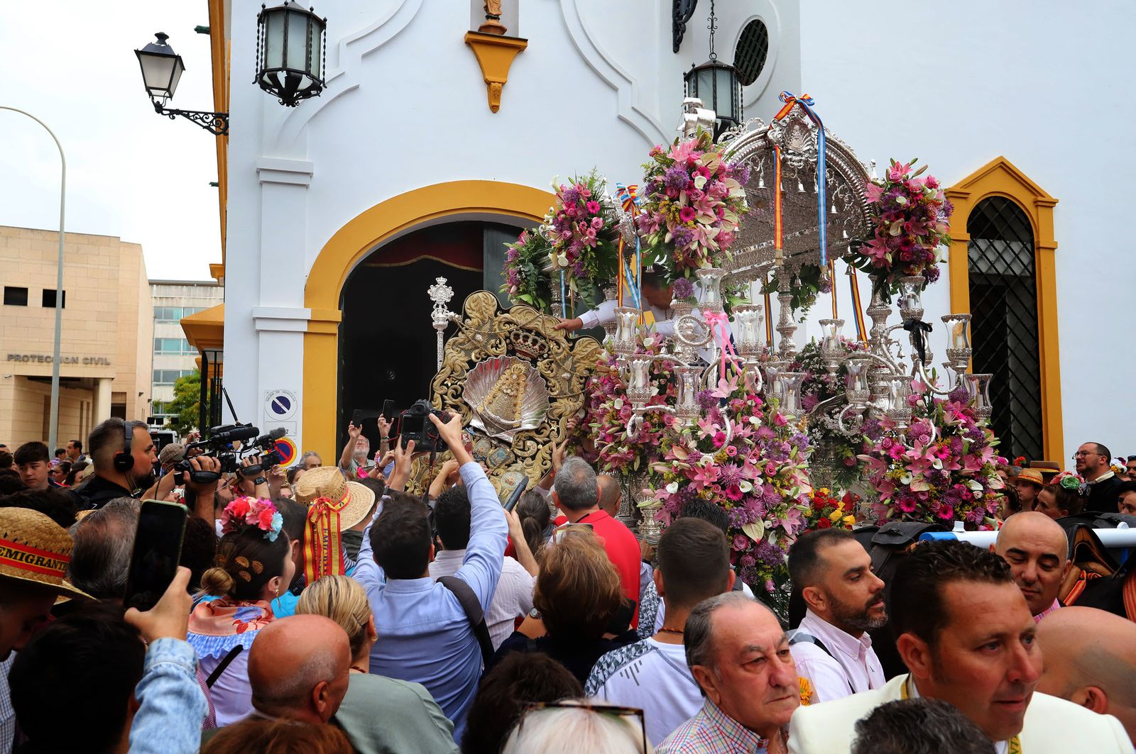 Imágenes de la salida de Emigrantes