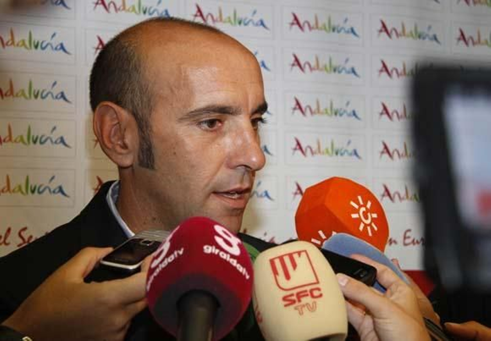 Monchi se resiste a ver un 'fin de ciclo'