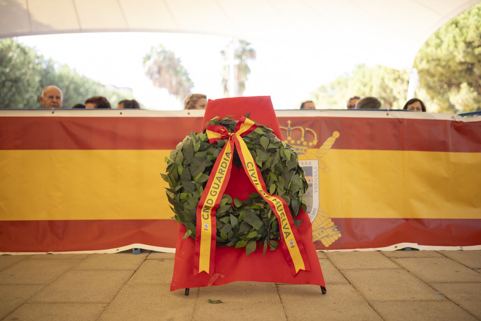 Imágenes de los actos de celebración de la festividad de la patrona de la Guardia Civil, la Virgen del Pilar.