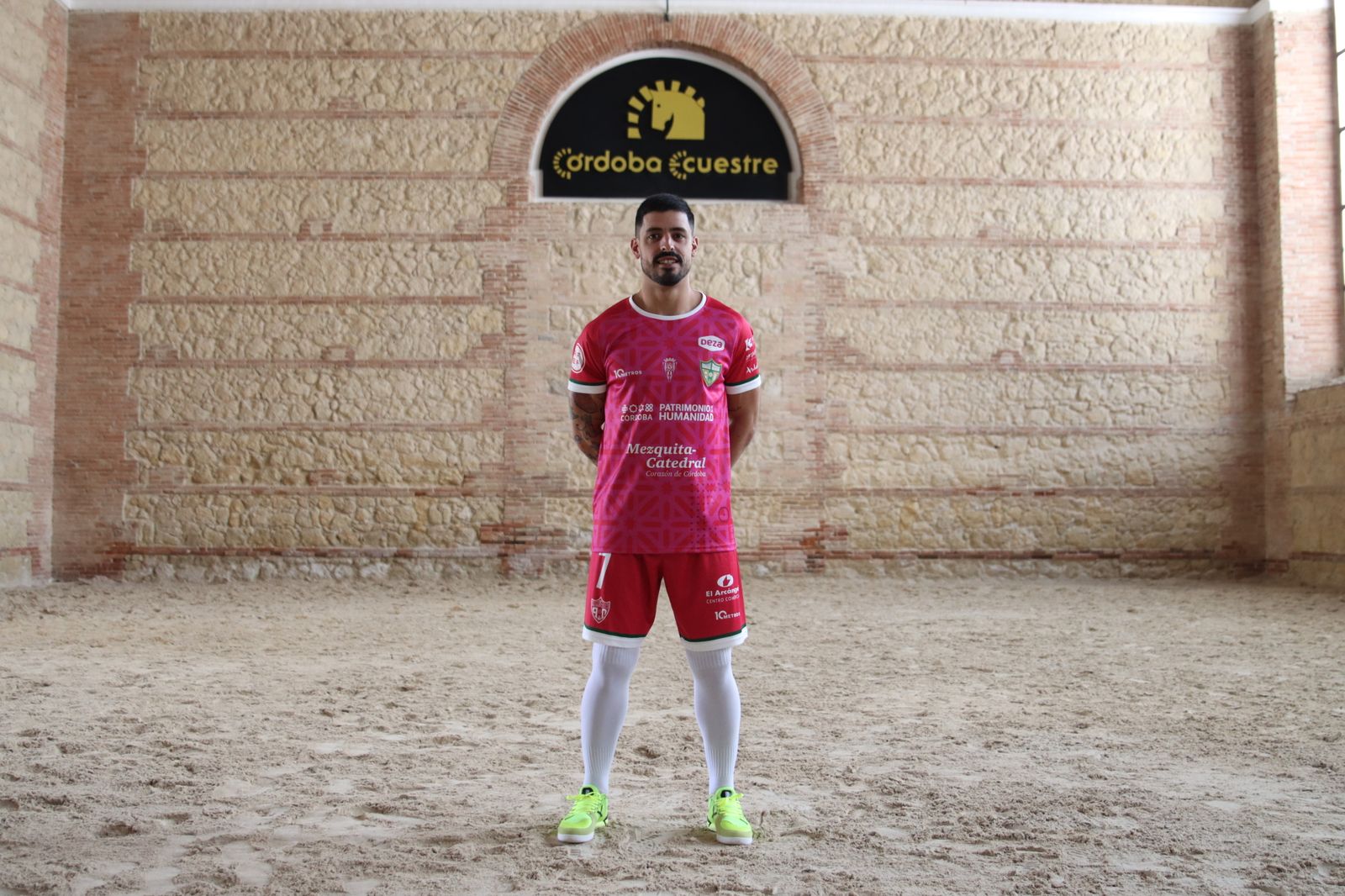 Así son las nuevas camisetas del Córdoba Futsal Patrimonio de la Humanidad