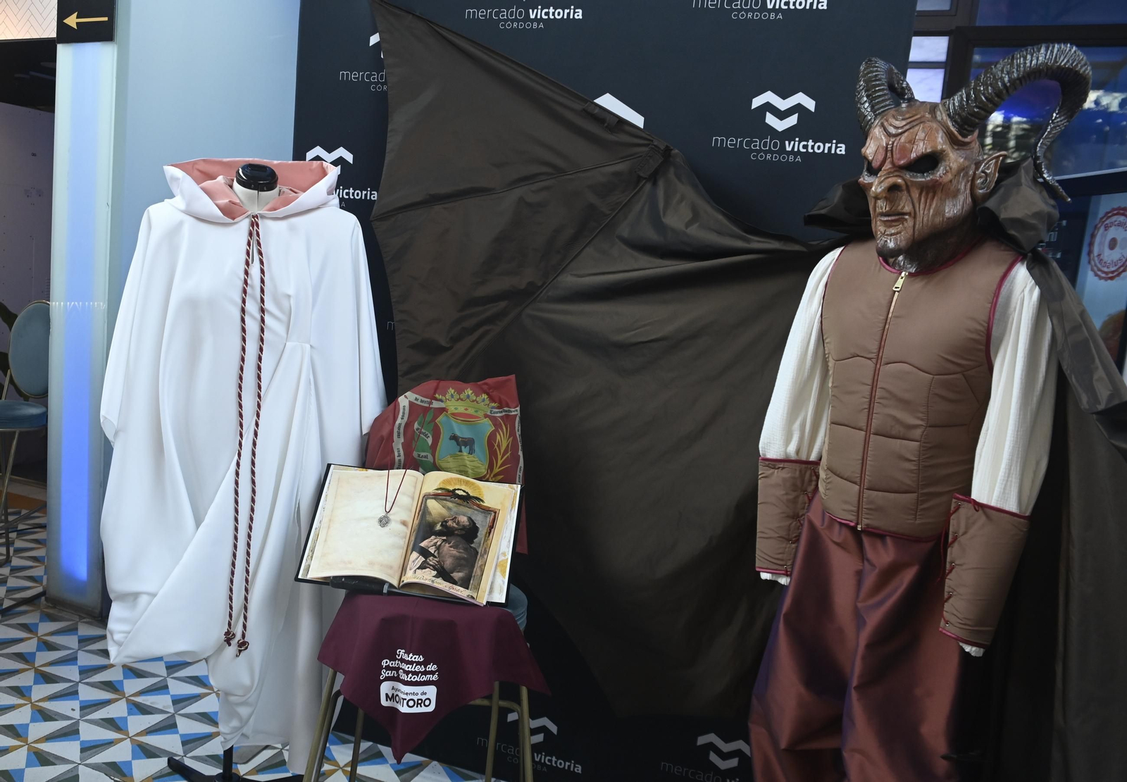 Nuevos trajes de San Bartolomé y de La Diablilla de Montoro