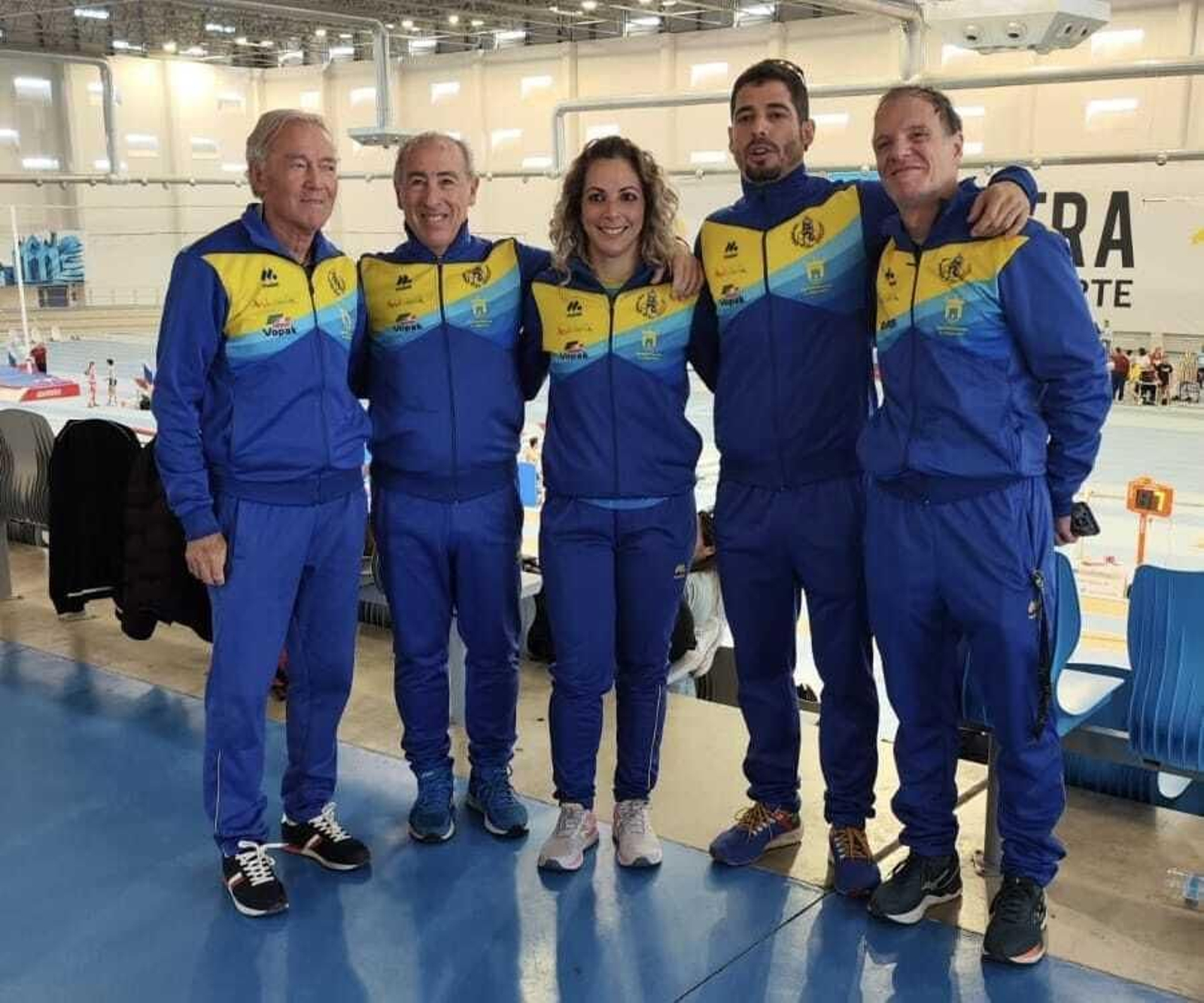 Atletas del Bahía de Algeciras, en el Andaluz de veteranos Atletas del Bahía de Algeciras, en el Andaluz de veteranos
