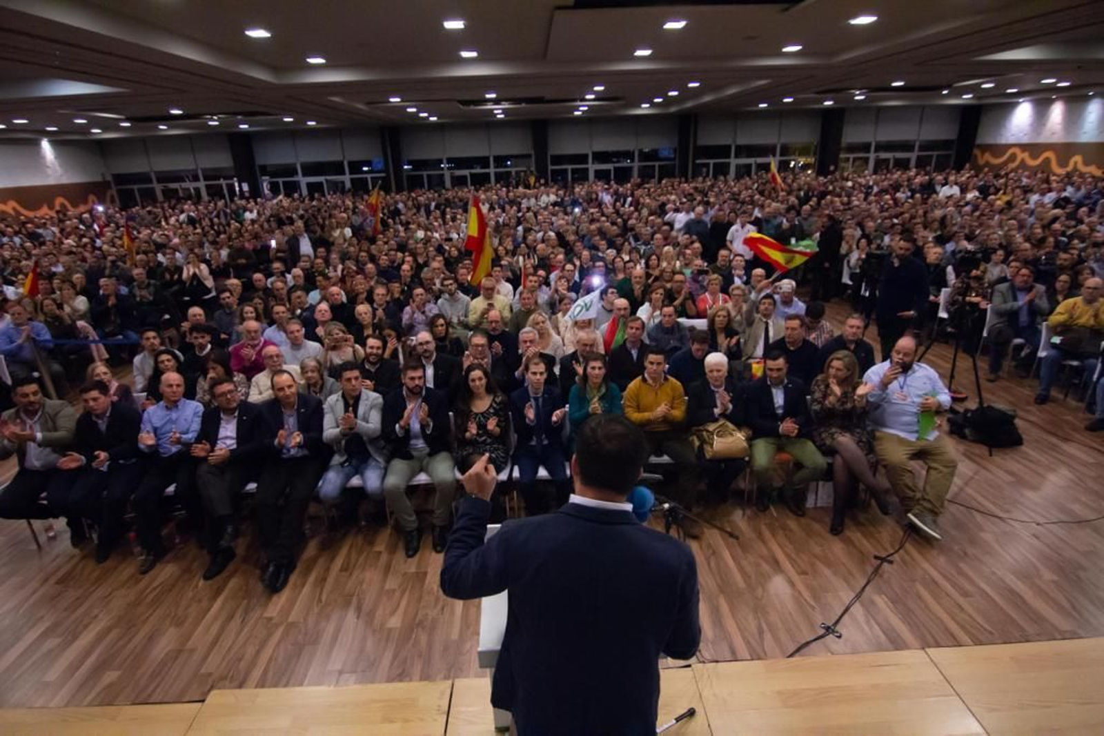 El mitin de Santiago Abacal en Granada durante la campaña del 2-D