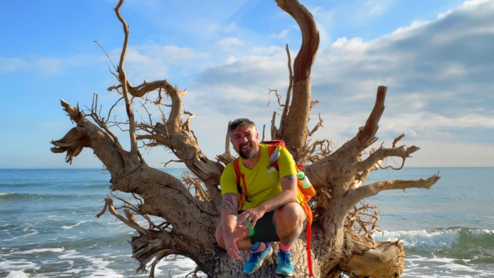 El estrés le llevo en tres años de pesar 80 kilos a alcanzar los 120 kilos, y ahora vive en paz