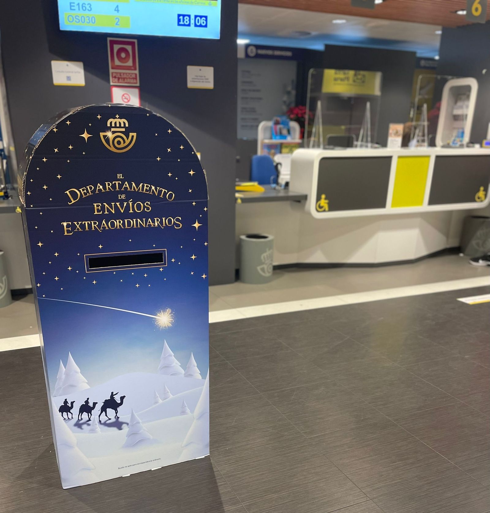 Correos instala en sus oficinas 500 buzones de Navidad, dos en la provincia de Almería