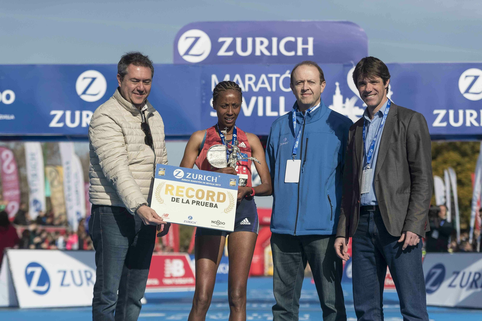 ¿Has hecho el Maratón de Sevilla 2019? Búscate en nuestra galería de fotos