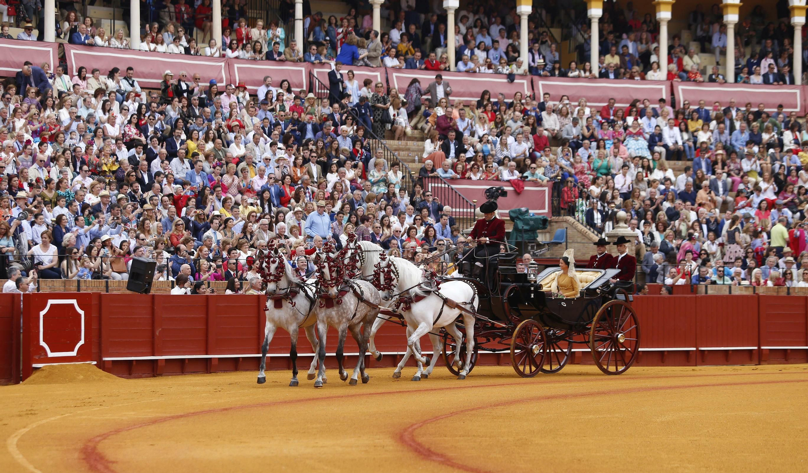 La 34º exhibición de enganches de la Feria de Sevilla en imágenes