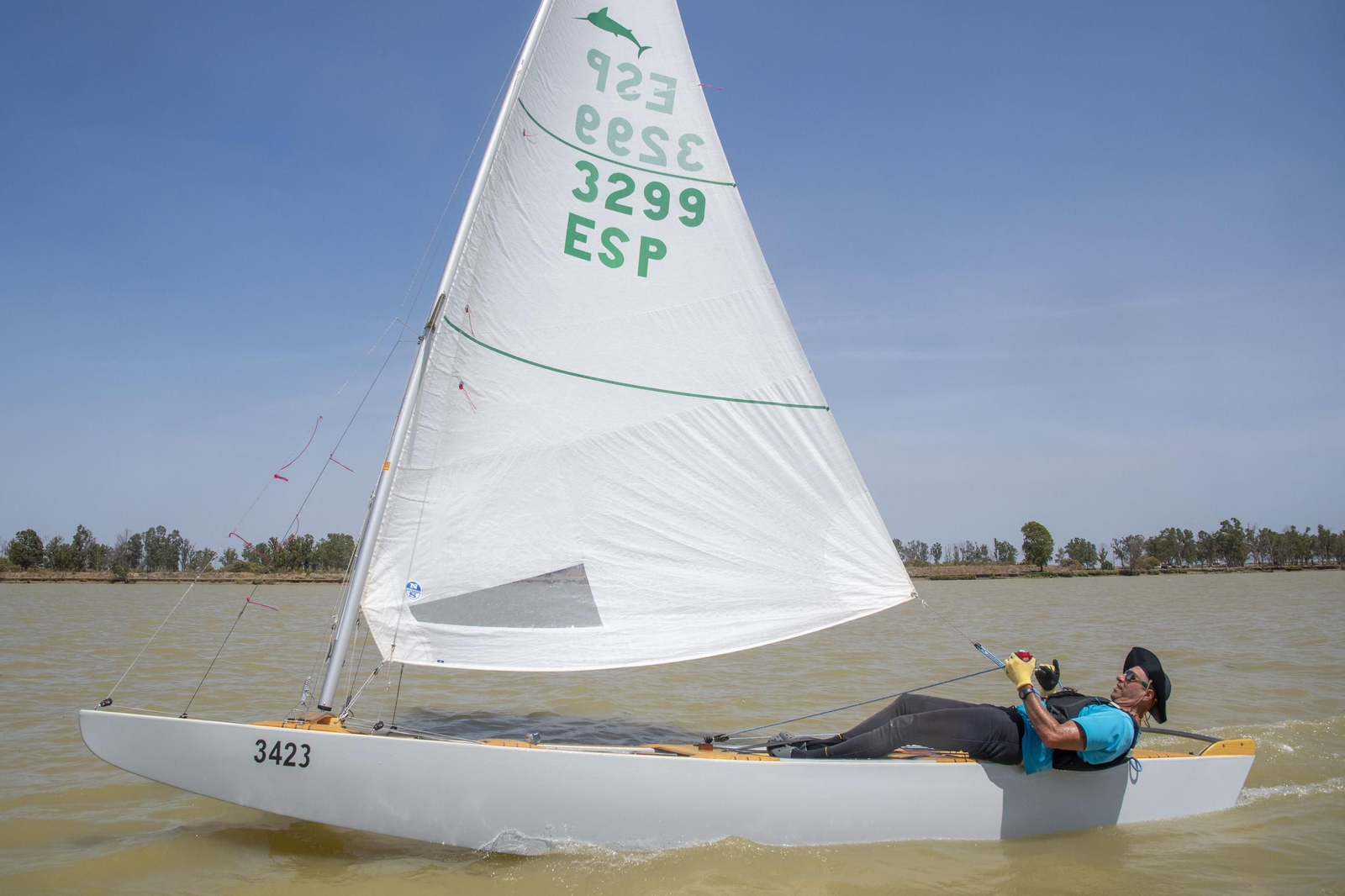 Las espectaculares fotos del Ascenso a Vela del Guadalquivir