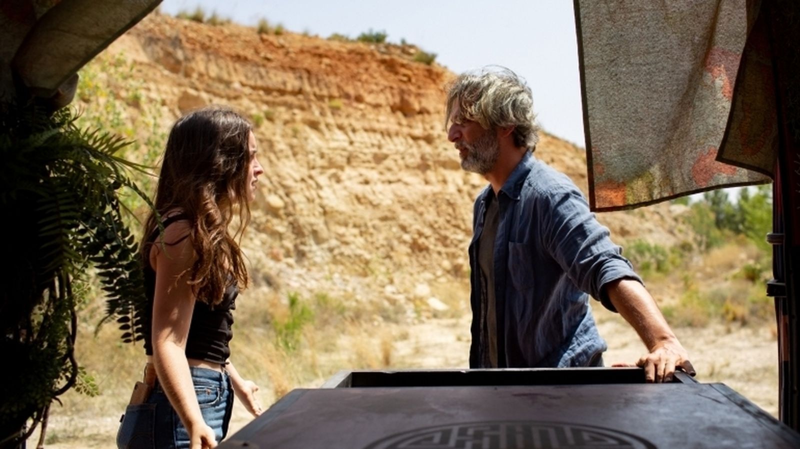 Gala Amyach y Ernesto Alterio en una imagen del filme de Achero Mañas.