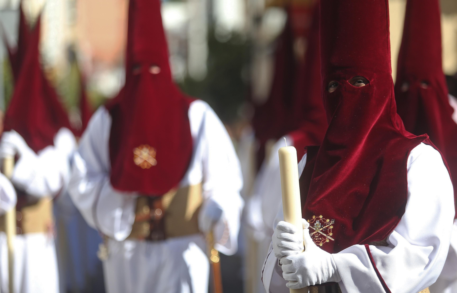 Fotos del Lunes Santo en Algeciras: Coronado de Espinas y La Columna