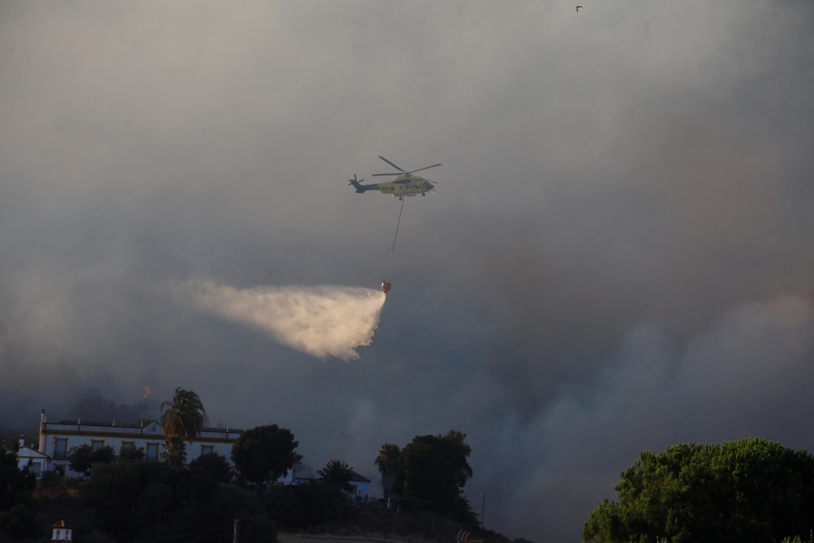 El incendio forestal de la Sierra de Córdoba se reactiva de madrugada