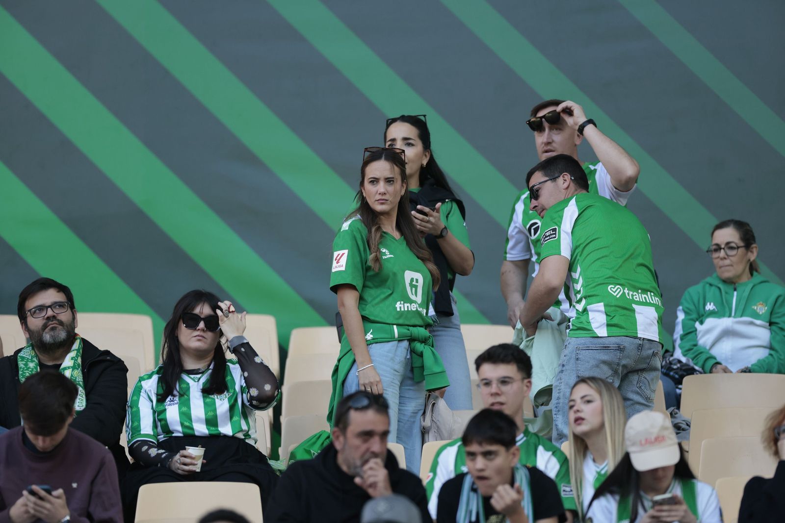 Búscate en las fotos del Betis - Rayo