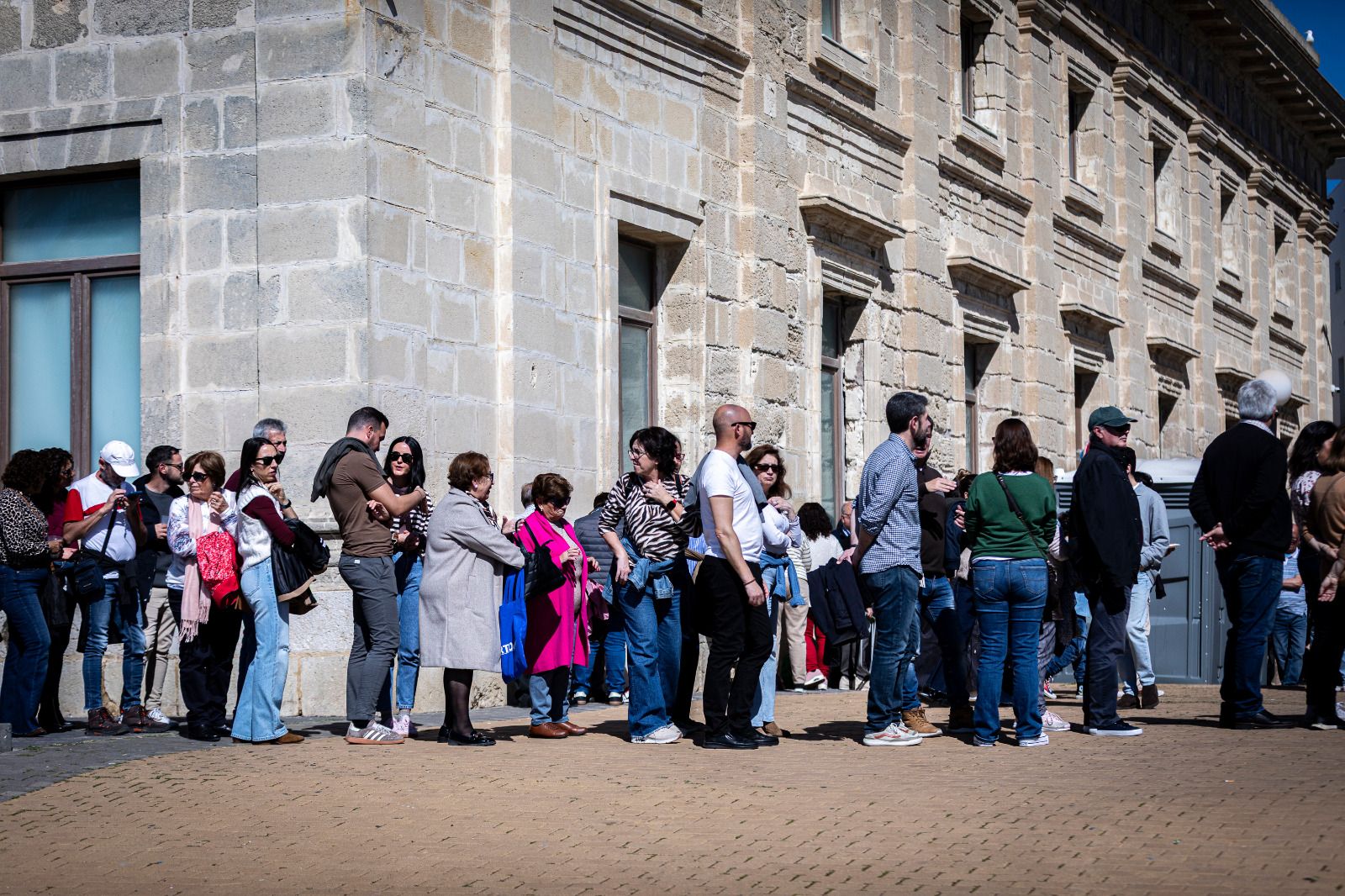 Búscate en la Gambada Solidaria Popular 2025 en Cádiz