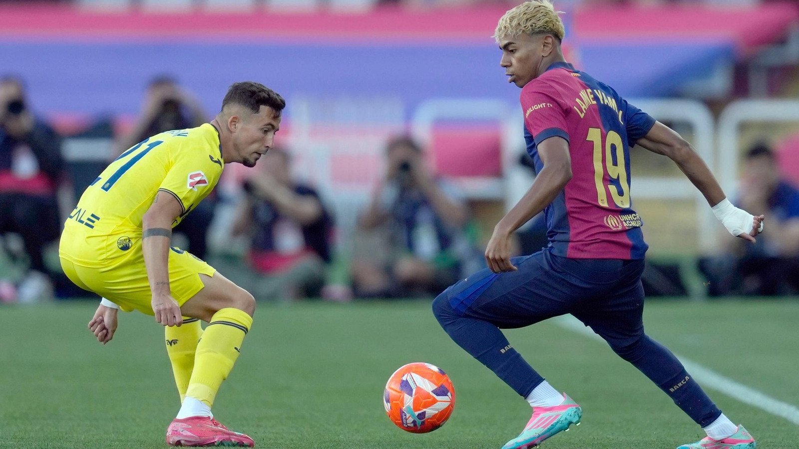 Lamine Yamal y Yeremy Pino en un Barcelona-Villarreal la temporada pasada