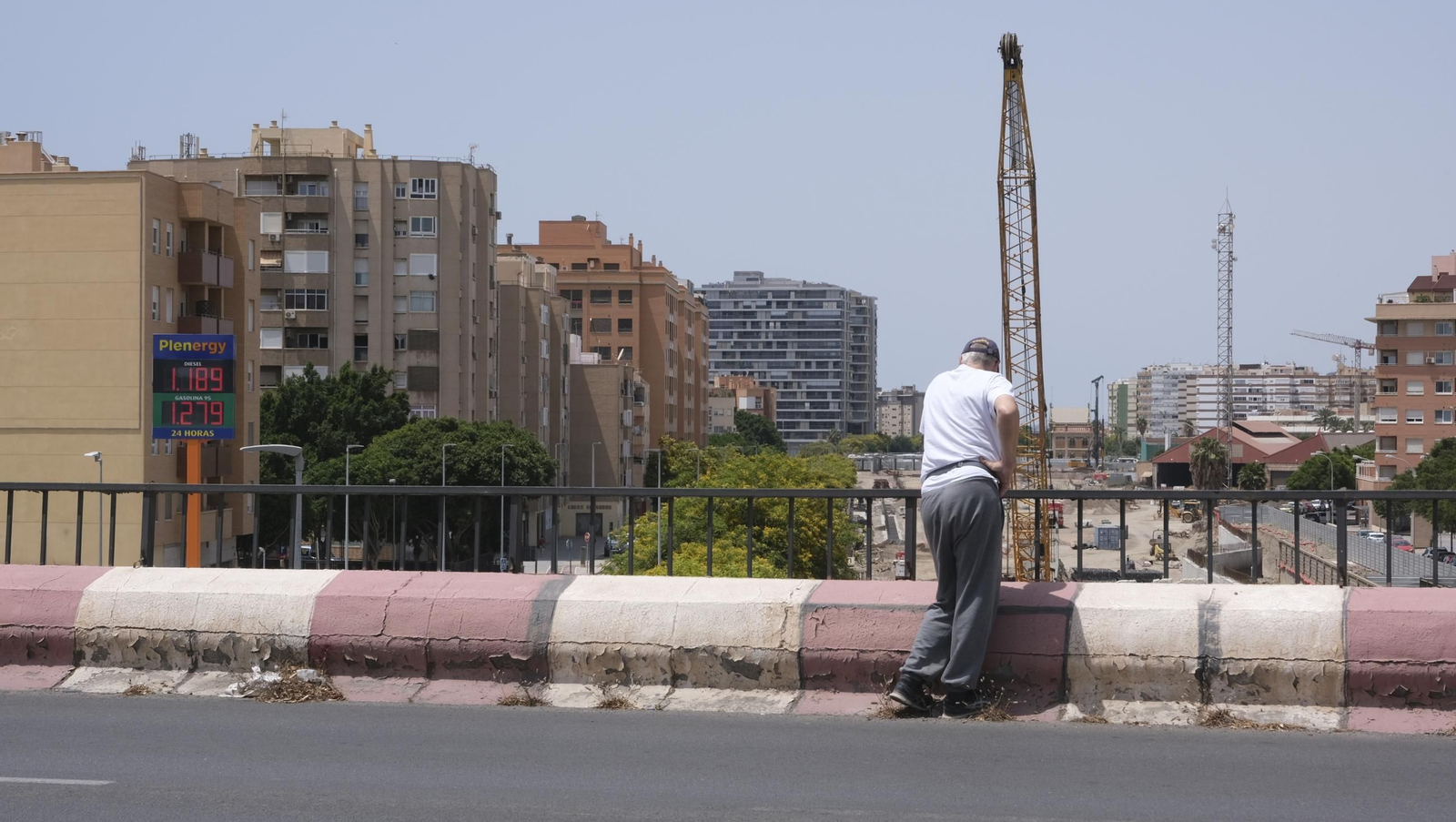 Último día del Puente de la Avenida del Mediterráneo, en imágenes