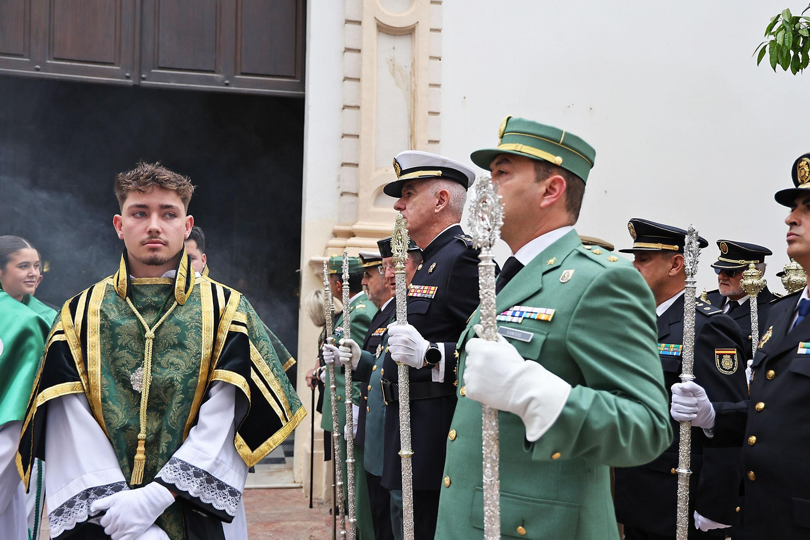 Las mejores imágenes del Sábado de Pasión en Huelva: La Legión con el Cristo de la Vera+Cruz
