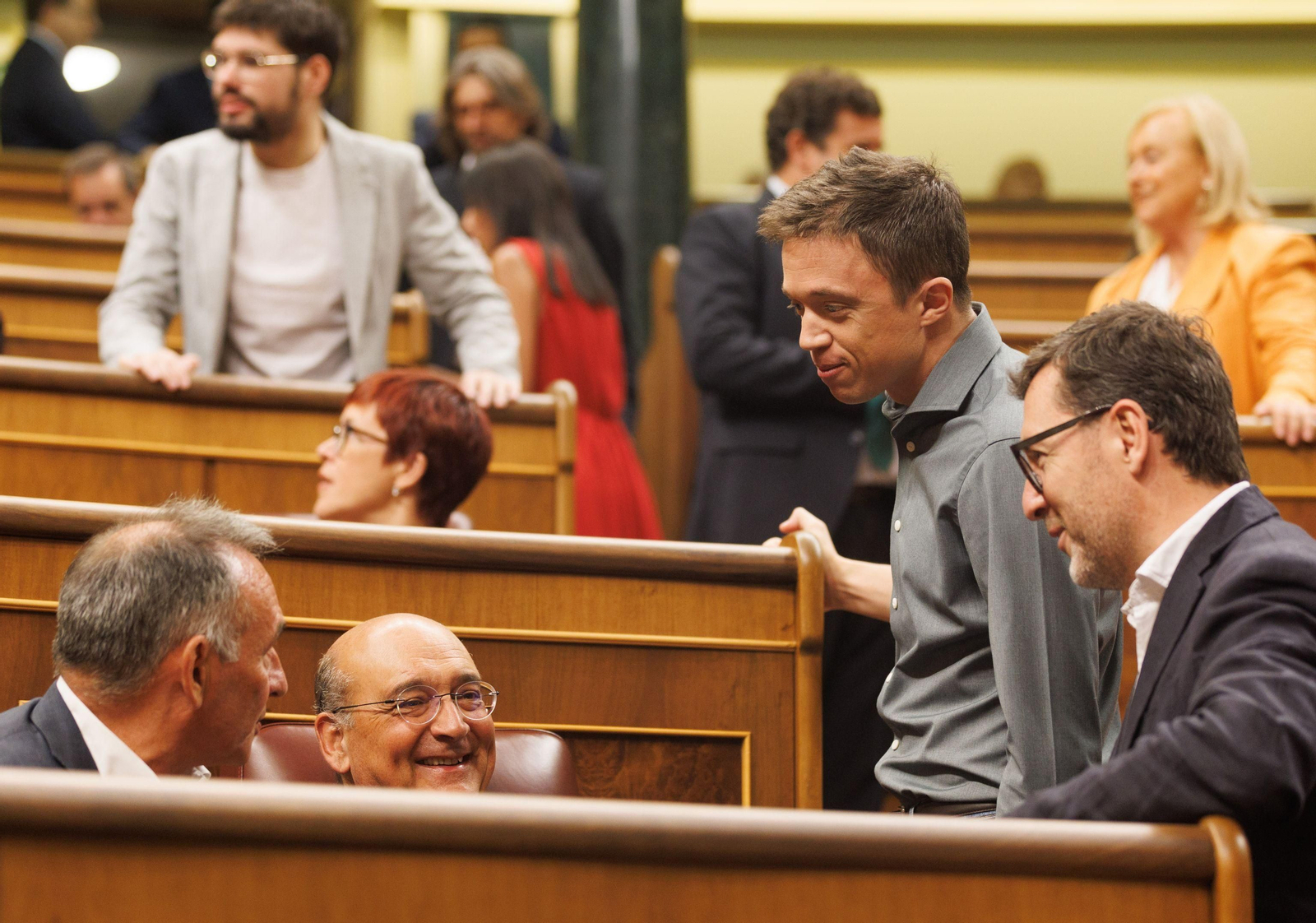 La Sesión Constitutiva de la XV Legislatura en imágenes