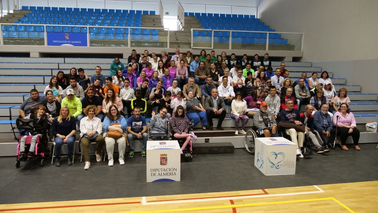 Los participantes del programa, en el Palacio del Mediterráneo