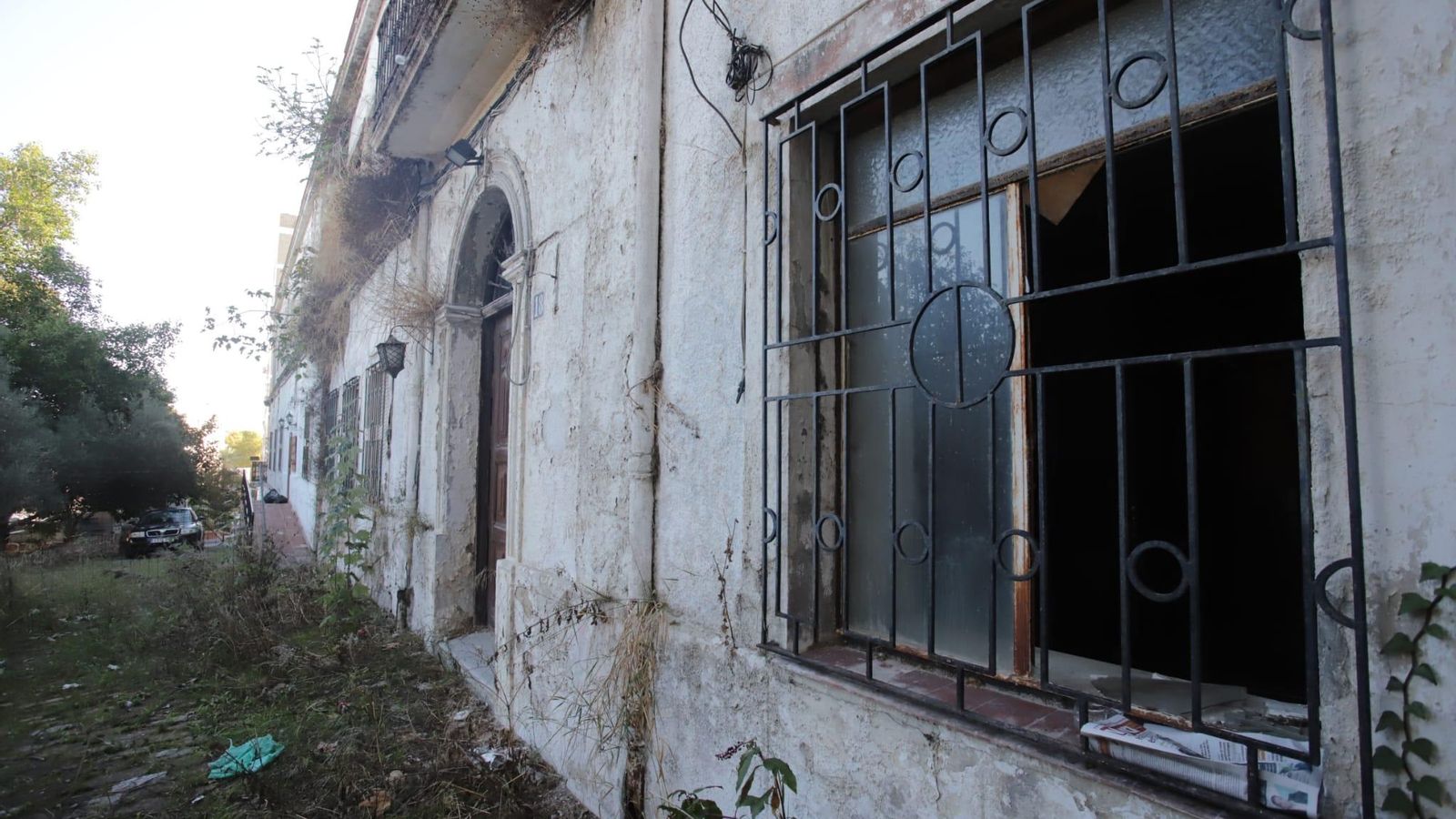 Uno de los laterales del edificio.