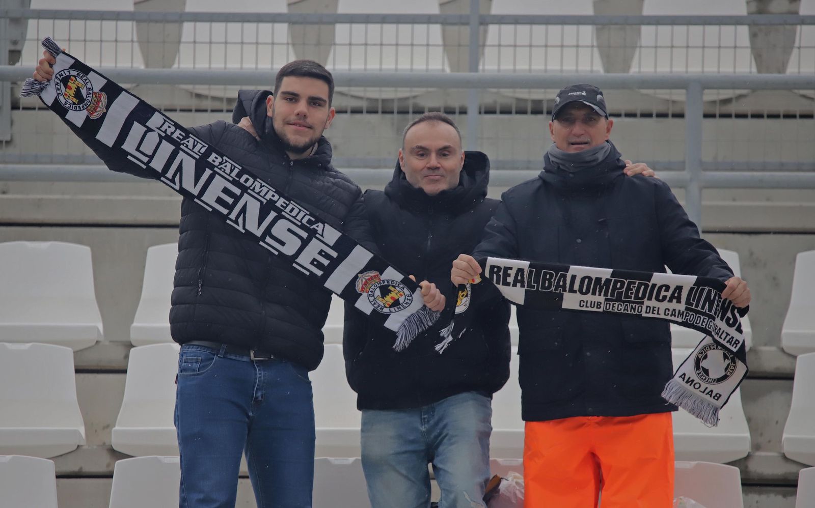 Búscate en el Ciudad de La Línea durante el Balona - Córdoba B de Tercera Federación