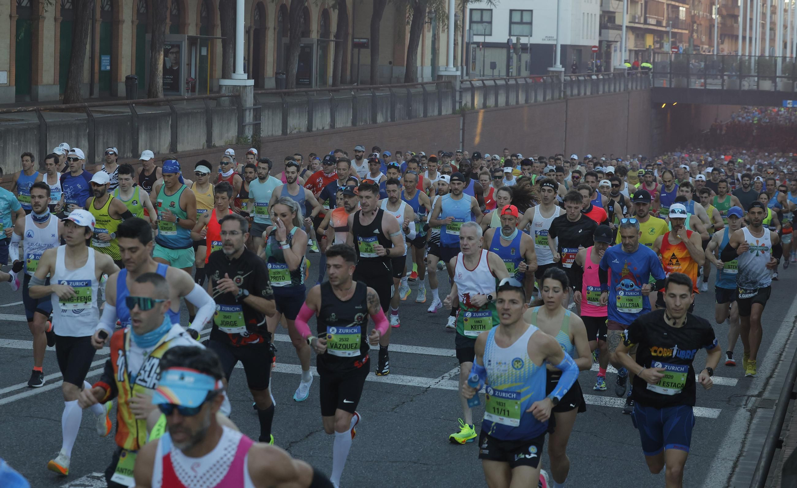 Búscate en el Zurich Maratón de Sevilla 2025