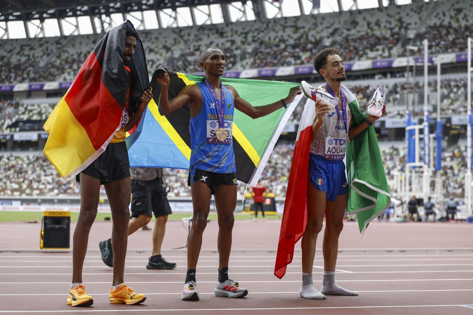 Las fotos del récord mundial de Duplantis y del resto de la jornada