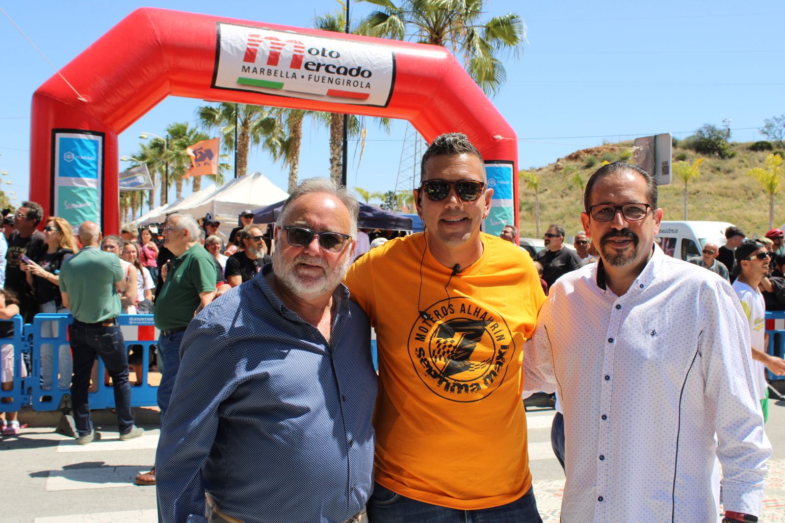 Miles de personas en Alhaurín de la Torre en la Maxi Concentración Motera
