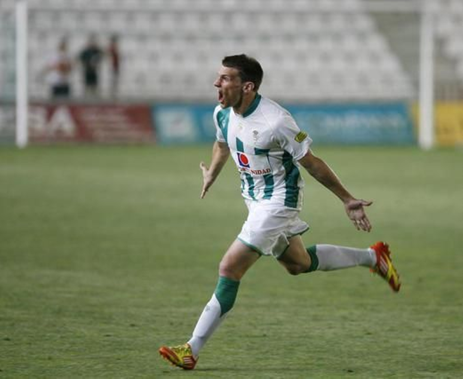 Las imágenes del Córdoba-Nástic