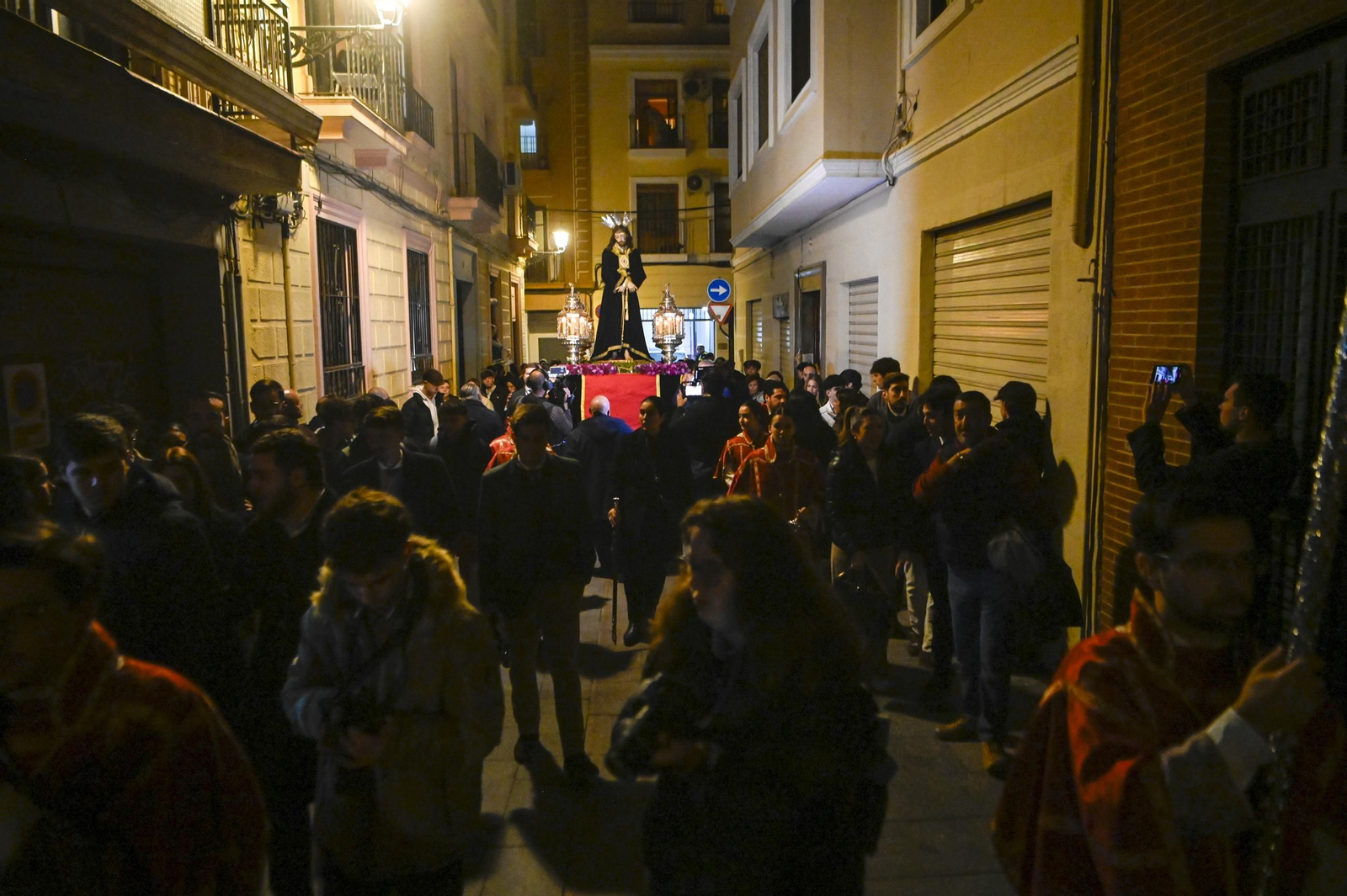 Fotogalería: Multitudinario Traslado del Señor del Rescate tras la Misión Escolar 2025