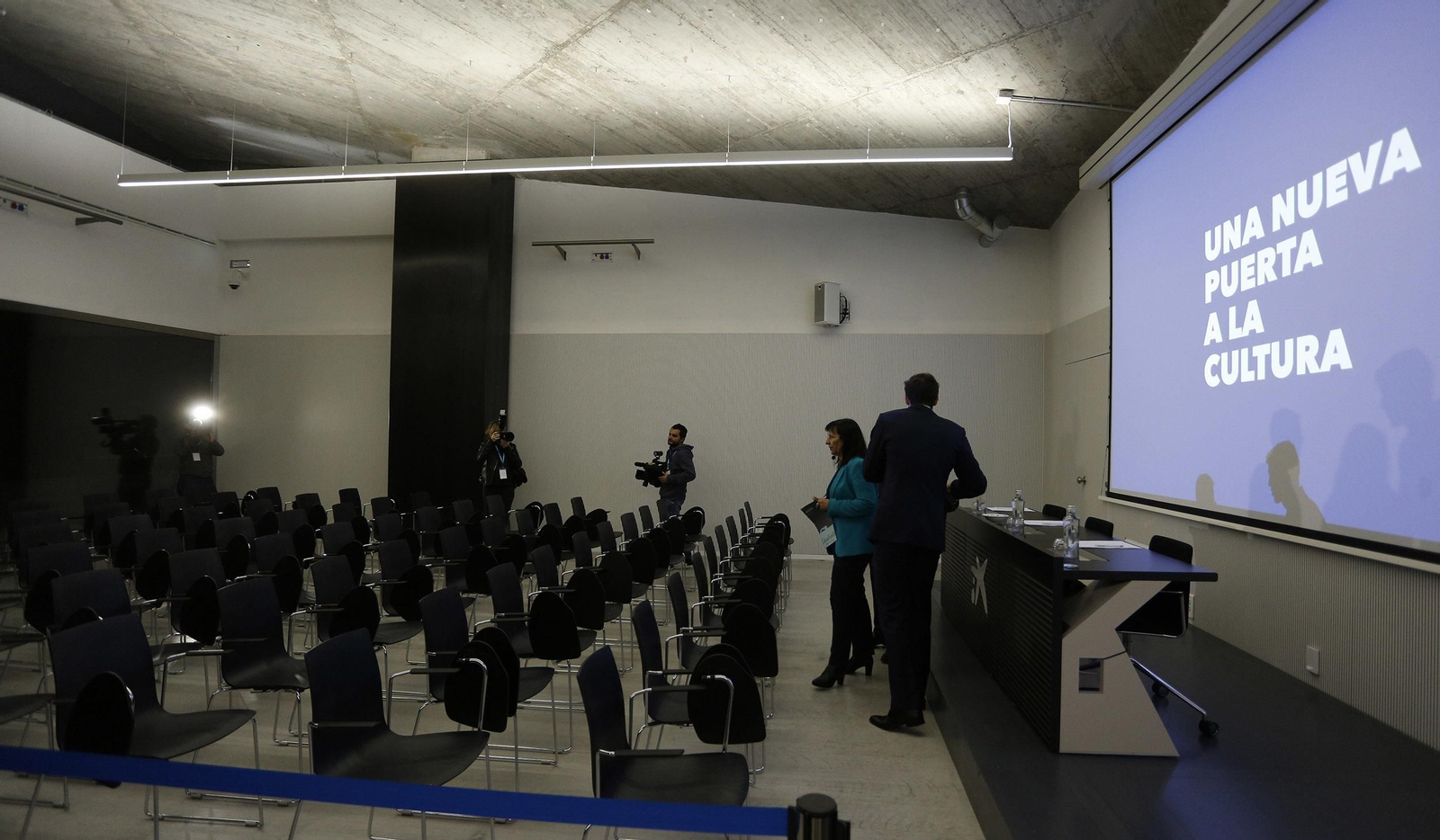 La inauguración del Caixafórum Sevilla